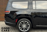 Jeep Grand Wagoneer - 13