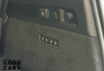 Jeep Grand Wagoneer - 18