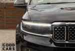 Jeep Grand Wagoneer - 9