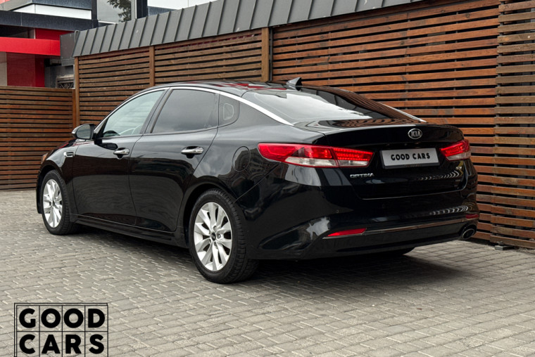 Kia Optima - 4