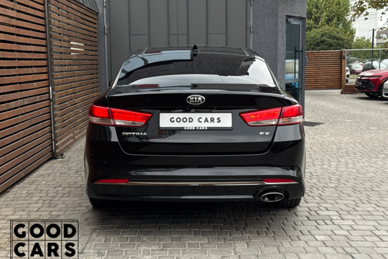 Kia Optima - 5