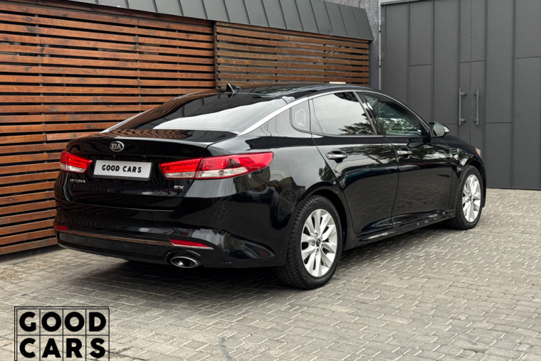 Kia Optima - 6