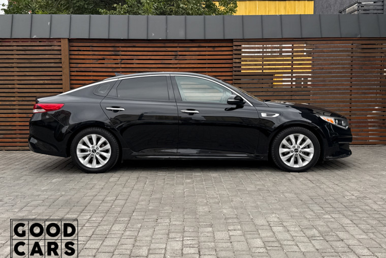 Kia Optima - 7