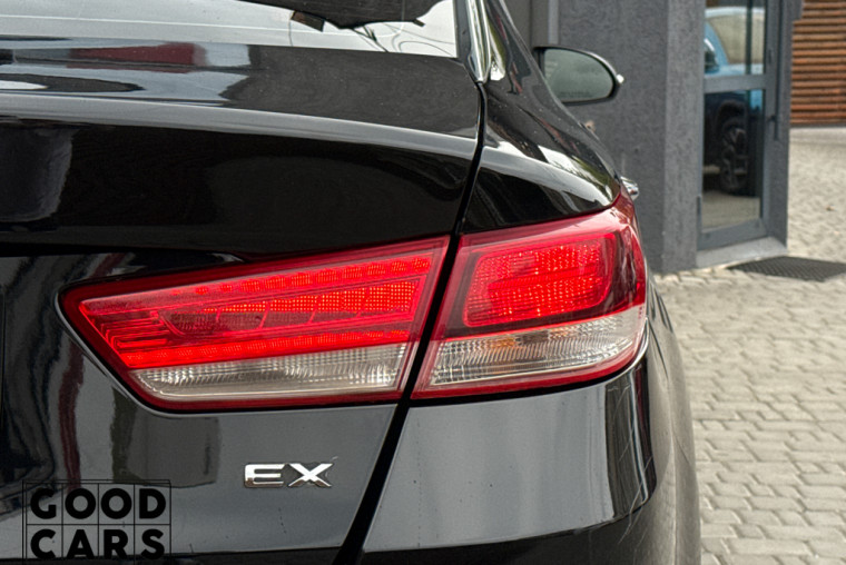 Kia Optima - 14