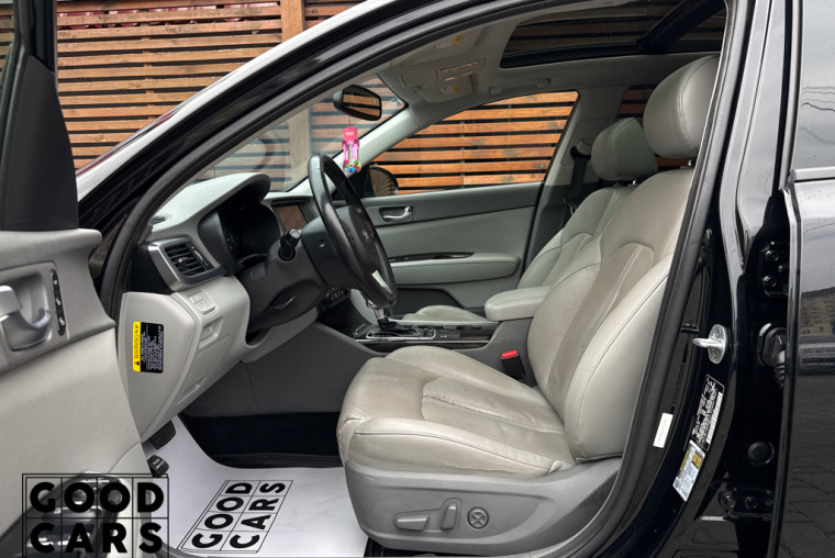 Kia Optima - 22