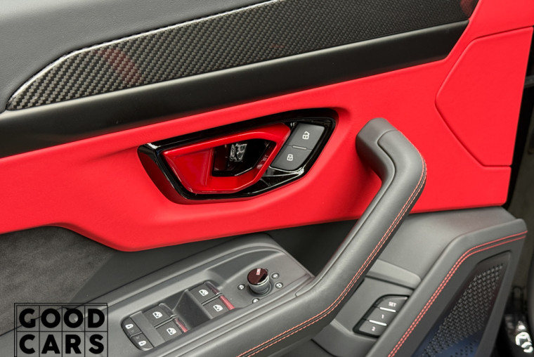 Lamborghini Urus S - 23
