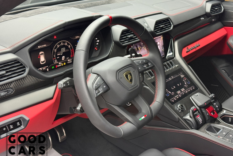 Lamborghini Urus S - 27