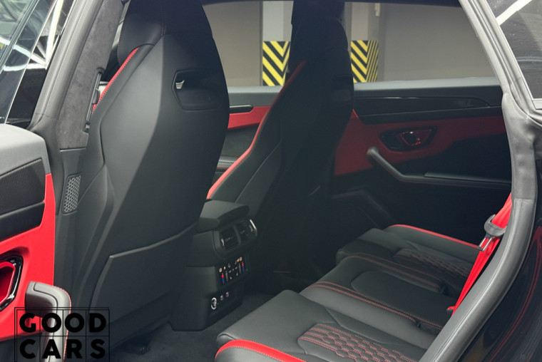 Lamborghini Urus S - 35