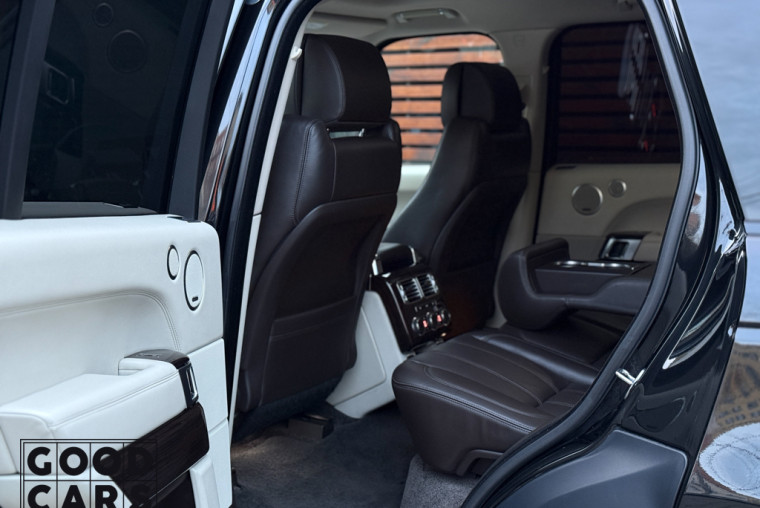 Land Rover Range Rover - 31