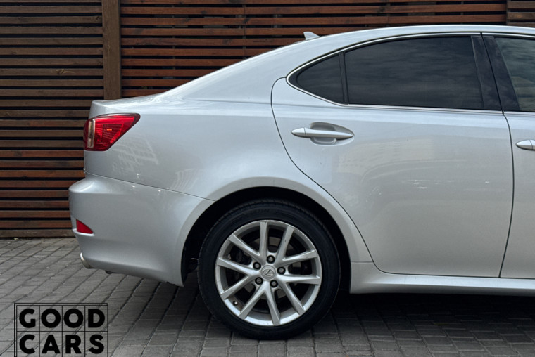 Lexus IS 250 - 13
