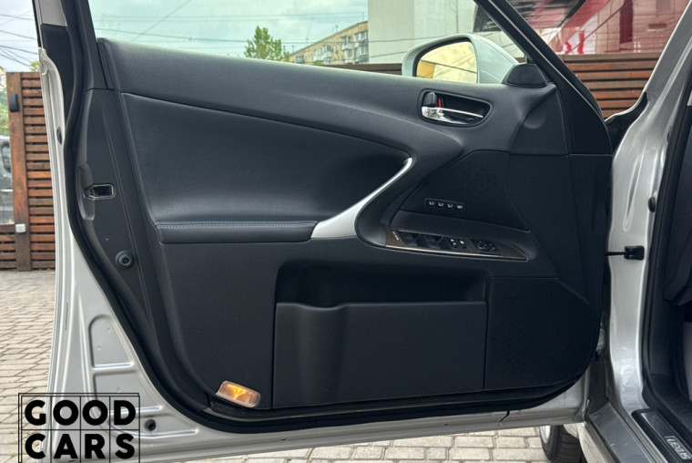Lexus IS 250 - 18