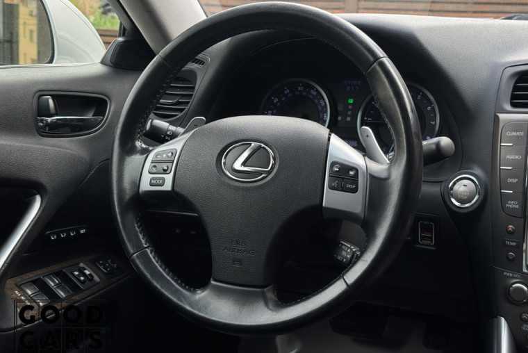 Lexus IS 250 - 30