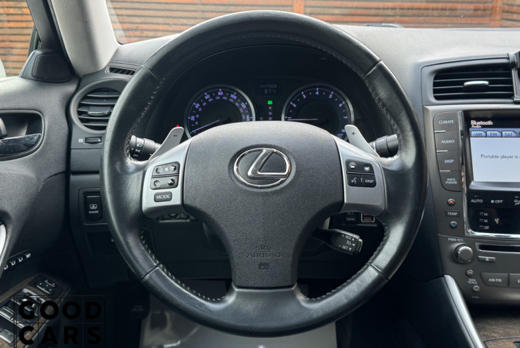 Lexus IS 250 - 31