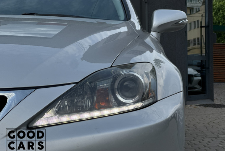 Lexus IS 250 - 9