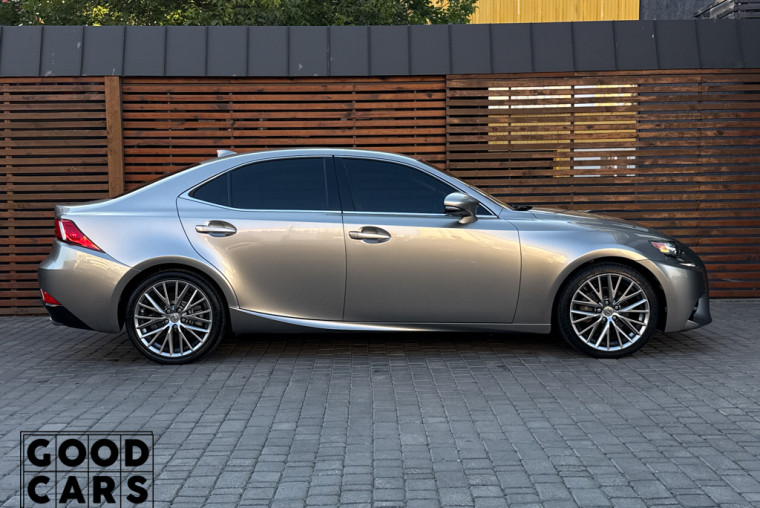 Lexus IS 250 - 7