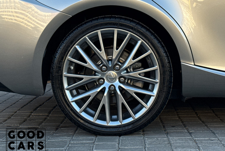 Lexus IS 250 - 14