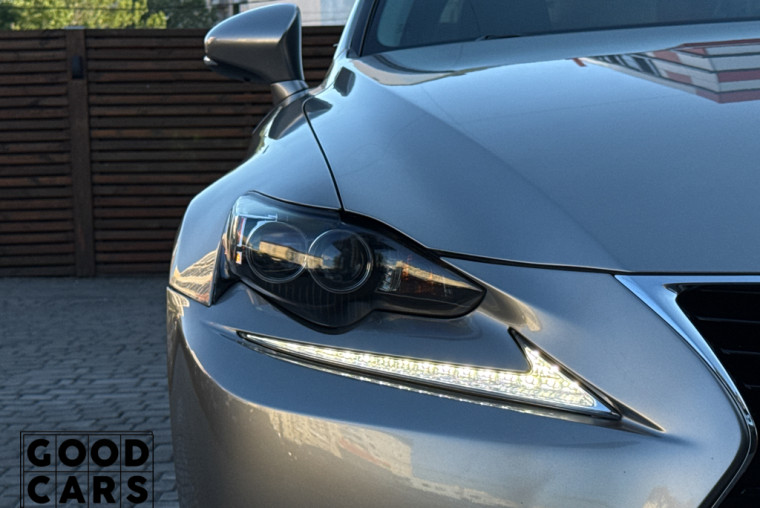 Lexus IS 250 - 9