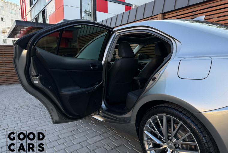 Lexus IS 250 - 29