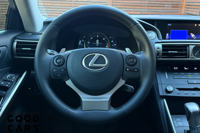 Lexus IS 250 - 33