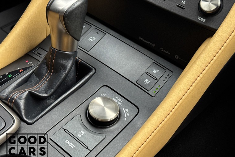 Lexus RC 350 - 36