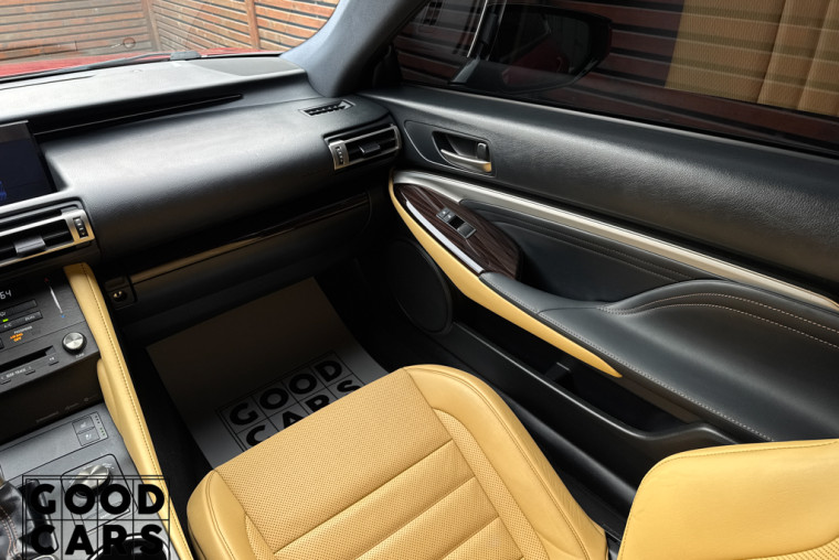 Lexus RC 350 - 37