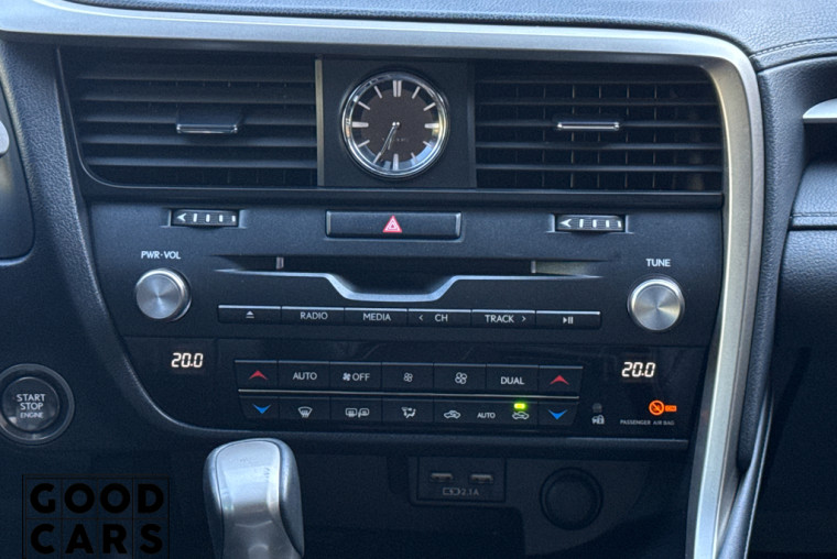 Lexus RX 300 - 41
