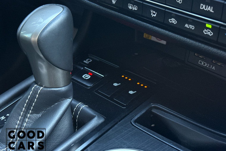 Lexus RX 300 - 43