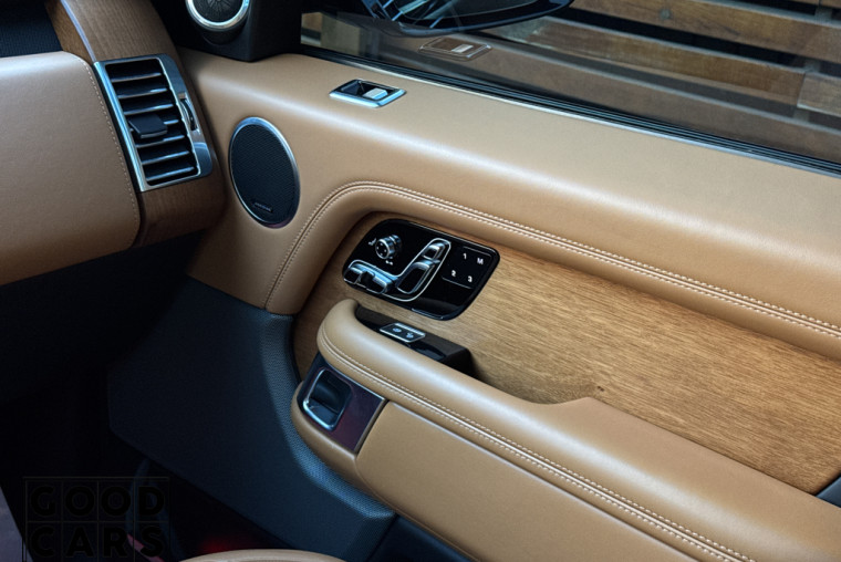 Land Rover Range Rover - 50