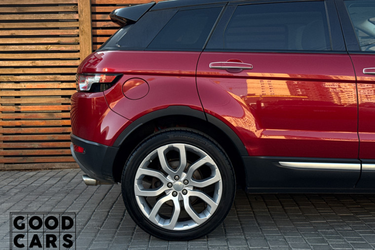 Land Rover Range Rover Evoque - 13
