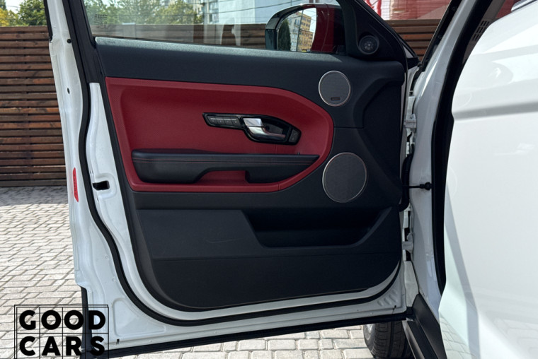Land Rover Range Rover Evoque - 21