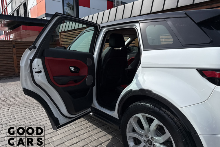 Land Rover Range Rover Evoque - 29