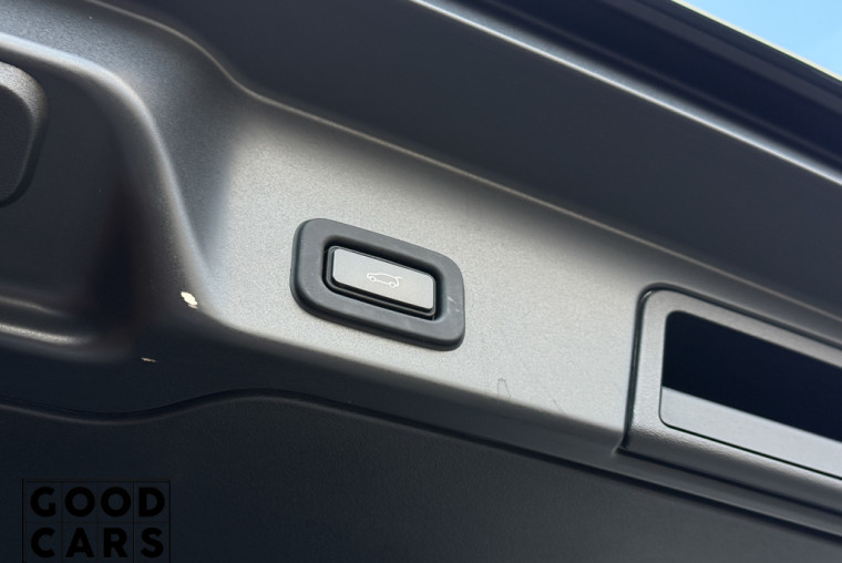 Land Rover Range Rover Evoque - 21