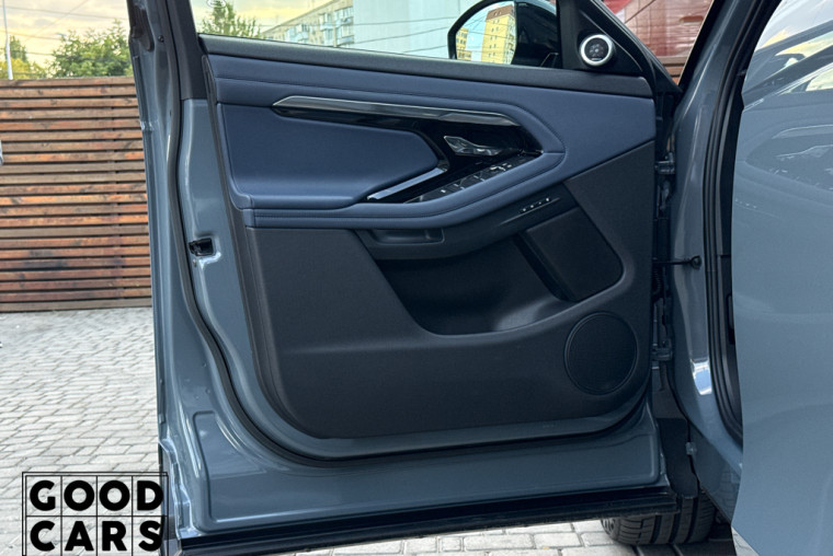 Land Rover Range Rover Evoque - 24