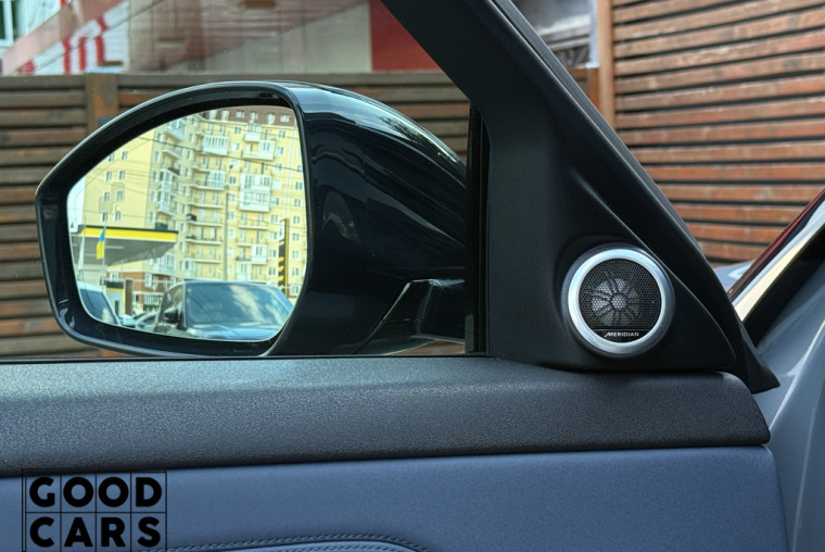 Land Rover Range Rover Evoque - 25