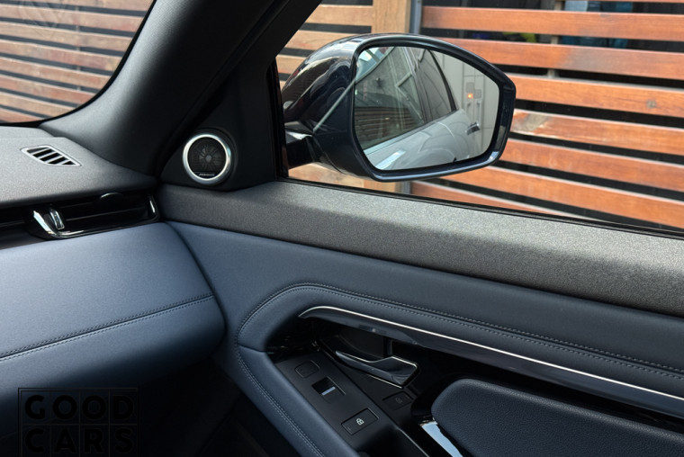 Land Rover Range Rover Evoque - 51