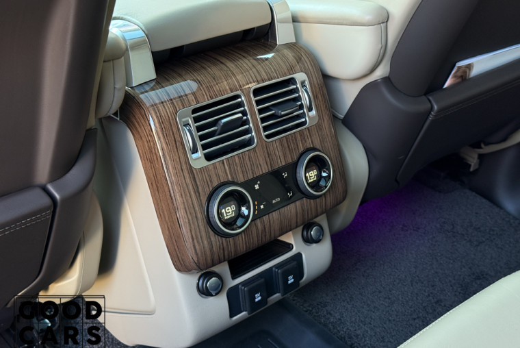 Land Rover Range Rover - 30