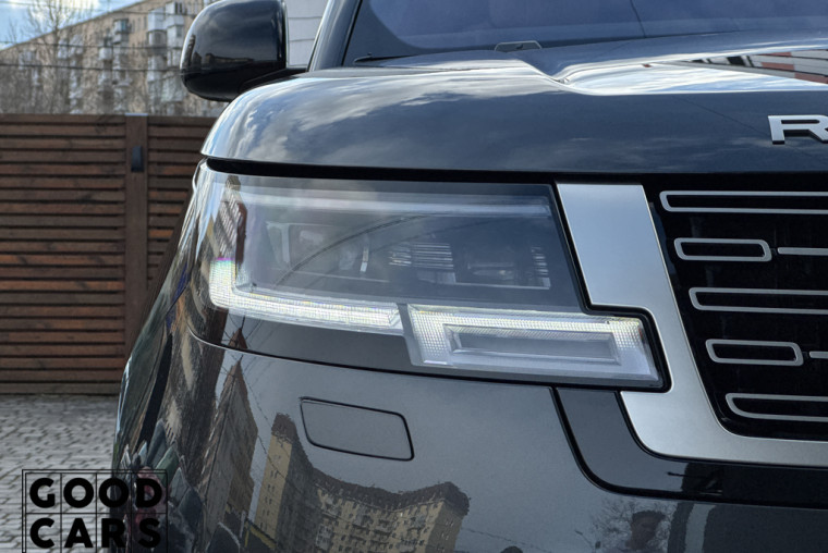 Land Rover Range Rover P440e - 9