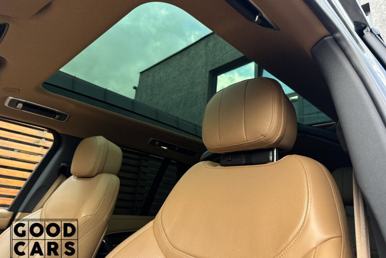 Land Rover Range Rover P440e - 27