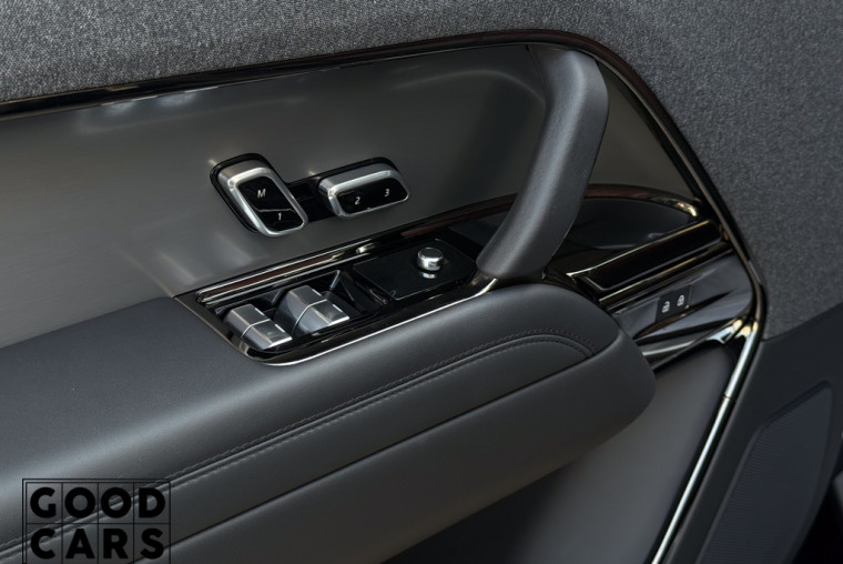Land Rover Range Rover Sport - 21