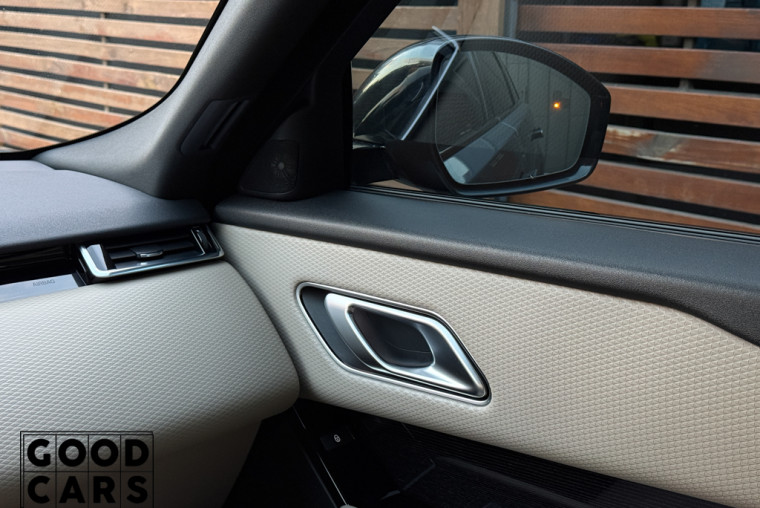 Land Rover Range Rover Velar - 46