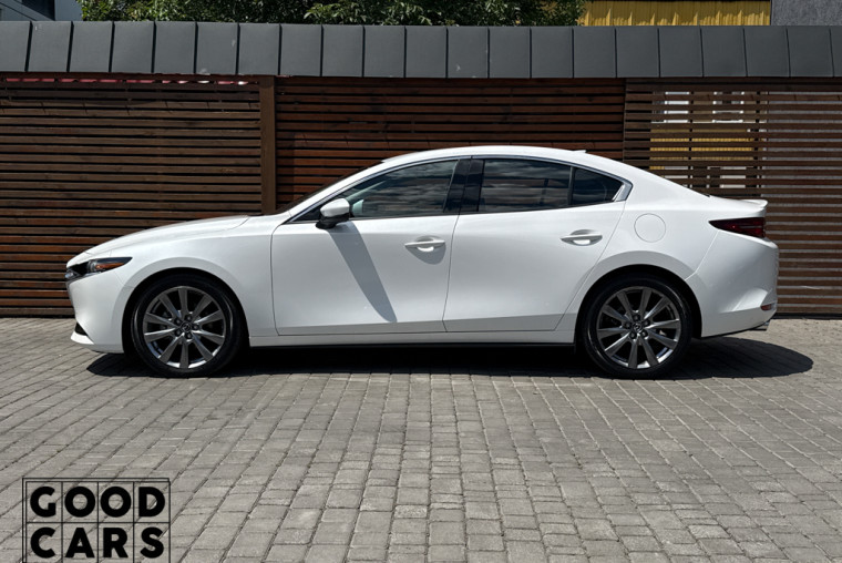Mazda 3 - 3