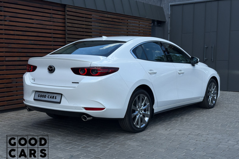 Mazda 3 - 6