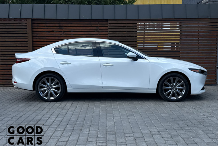 Mazda 3 - 7