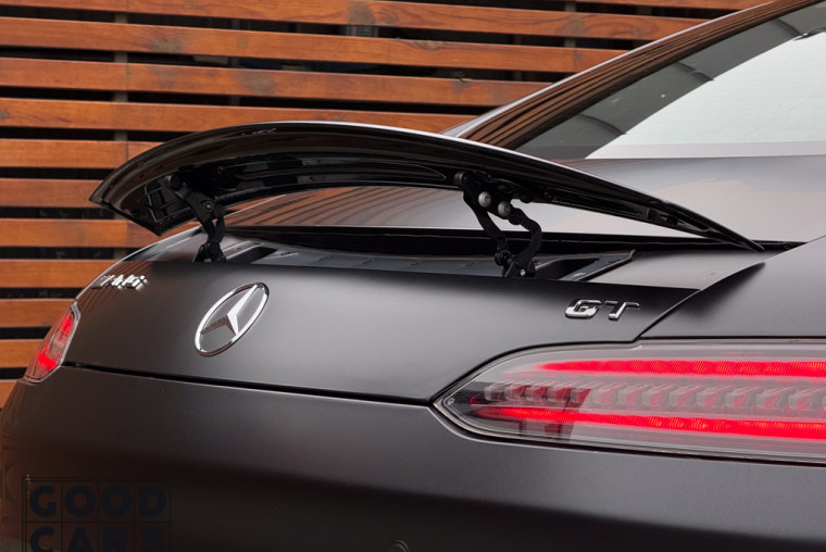 Mercedes-Benz AMG GT - 14