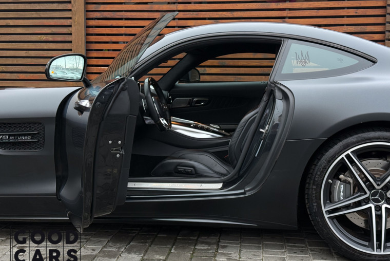Mercedes-Benz AMG GT - 22