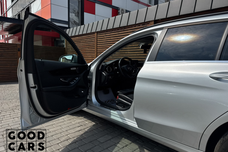 Mercedes-Benz C 200 - 20