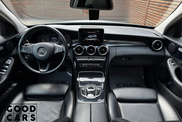 Mercedes-Benz C 200 - 35