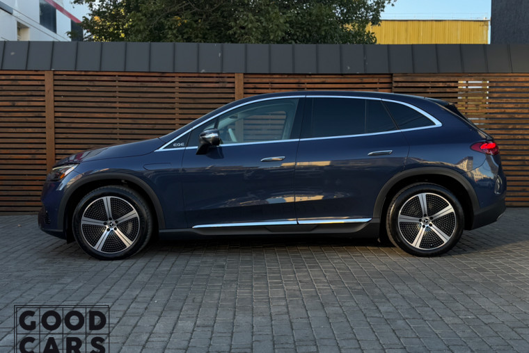 Mercedes-Benz EQE 350 - 3