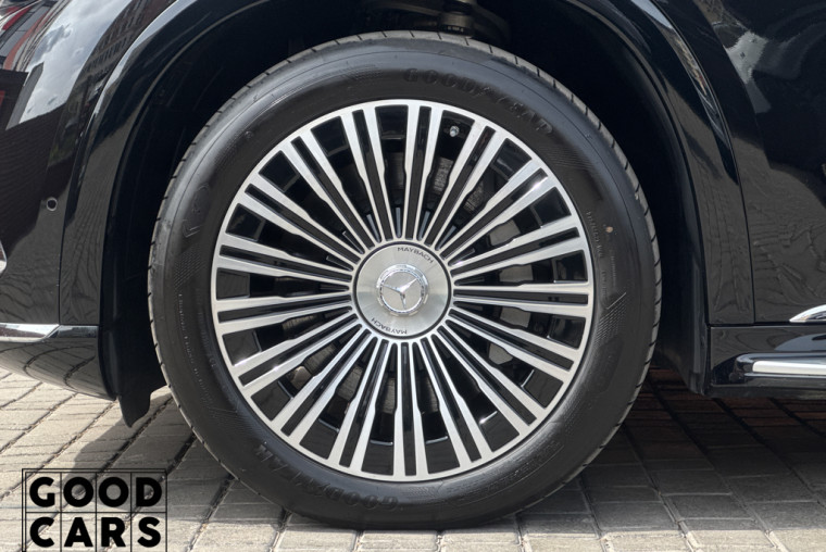 Mercedes-Benz EQS SUV Maybach 680 - 12