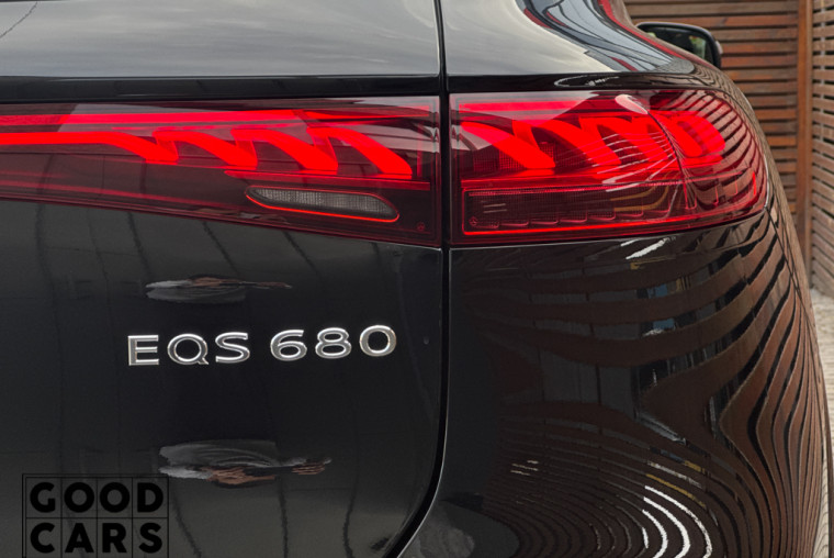 Mercedes-Benz EQS SUV Maybach 680 - 10